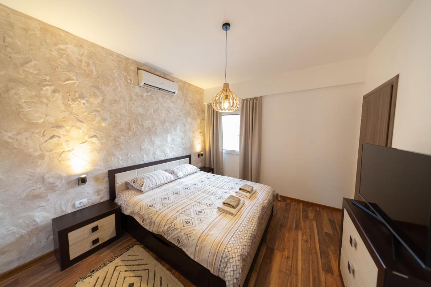 Castelomi Apartment Podgorica Exterior photo